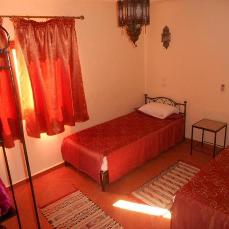 Click Excursions Tafraoute Otel Taddart Dış mekan fotoğraf