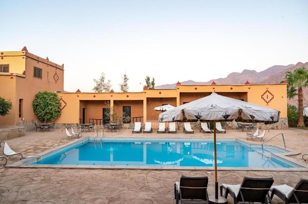 Click Excursions Tafraoute Otel Taddart Dış mekan fotoğraf