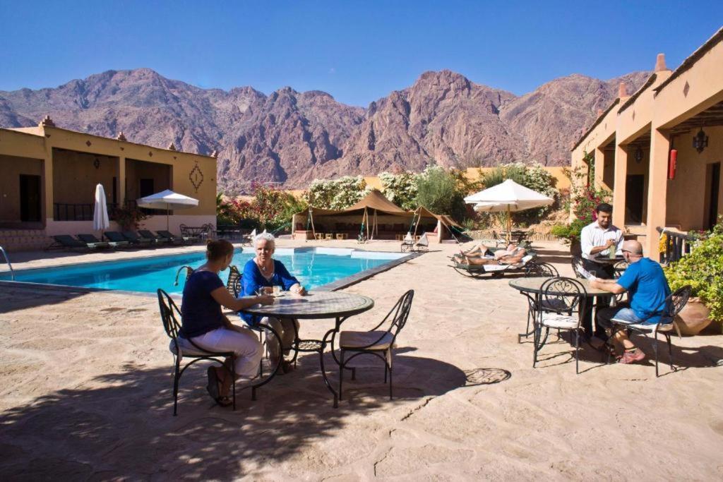 Click Excursions Tafraoute Otel Taddart Dış mekan fotoğraf